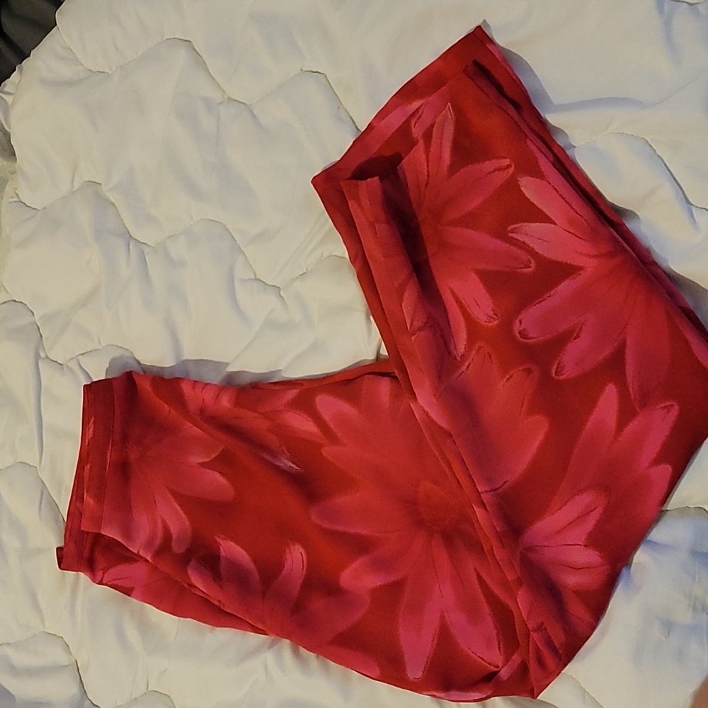 Central falls pink floral flare pants size large.